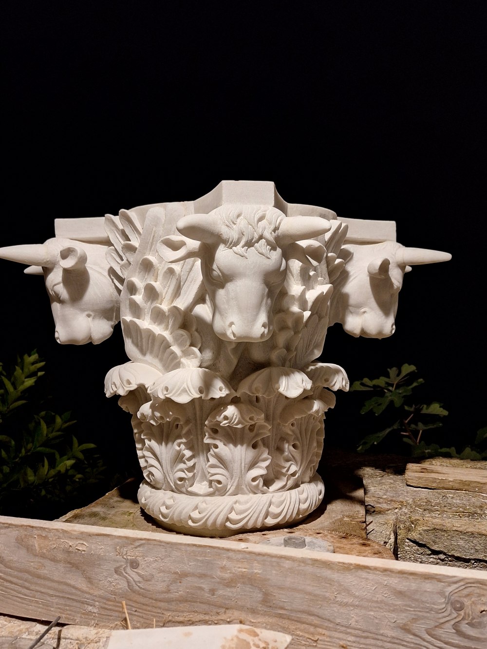 Bull sculptures by Irakli Athoneli